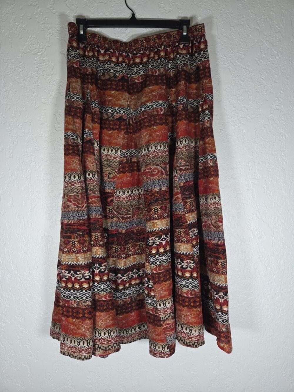 Chico’s Silk Blend Boho Skirt Size 2  Rust Tribal Print Elastic Waist Flowy